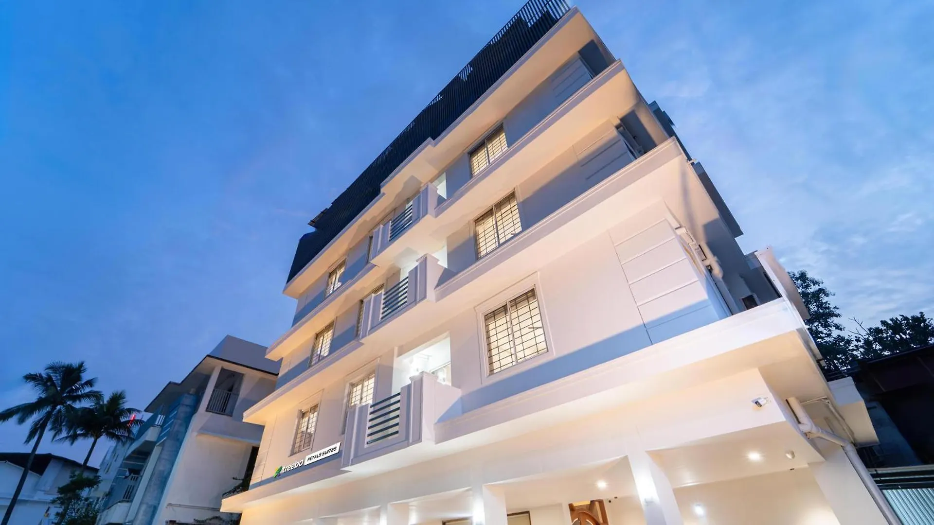 Treebo Petals Suites Kochi インド