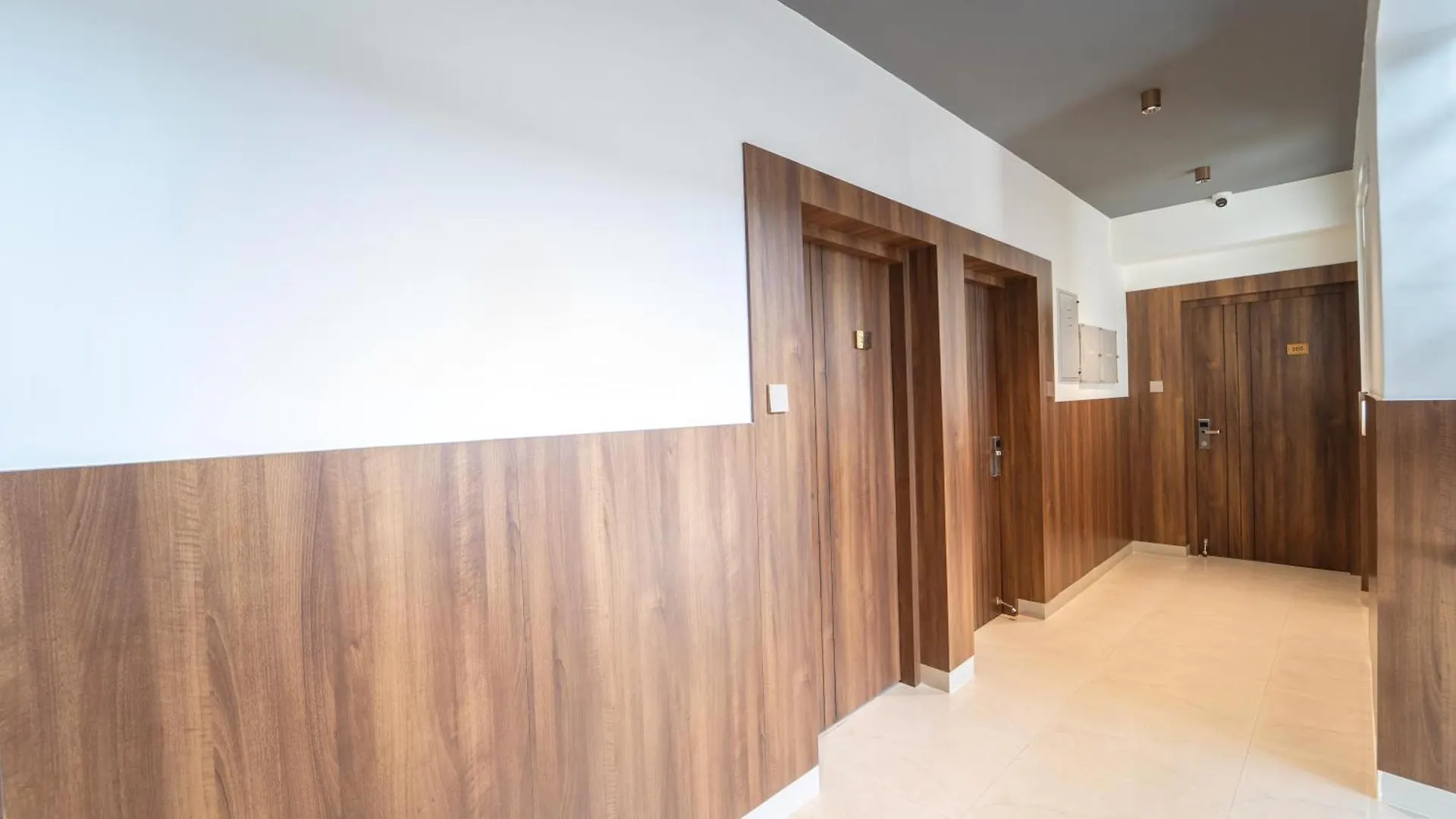 *** Otel Treebo Petals Suites Kochi Hindistan